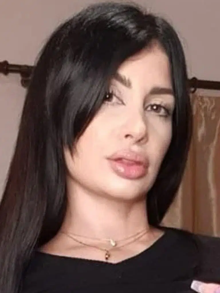 Rosa Rozita Biography: Wiki, Age, Career, Height, Weight, Boyfriend, Net Worth & More